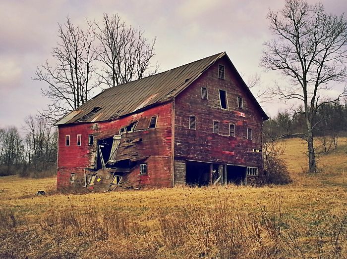 Forgotten Barn, Western Pennsylvania
