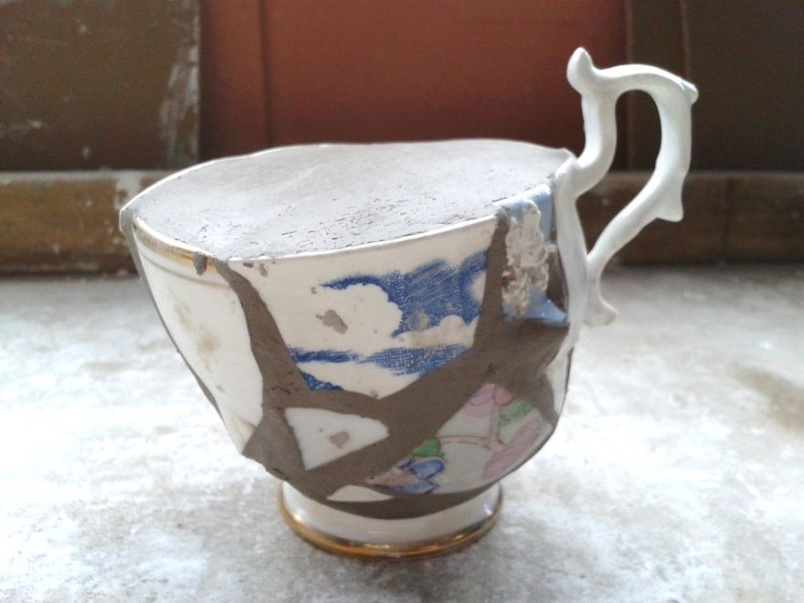 I Break-up And Re-build Pottery From Charity Shops