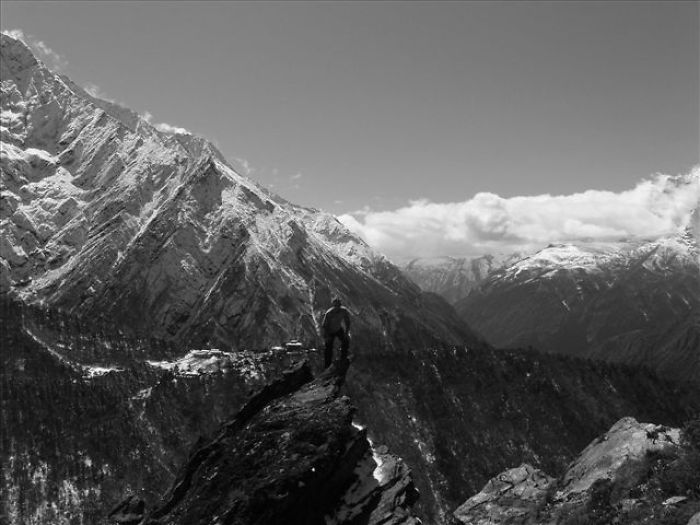Trekking In Nepal. Image By Stan Sweeney