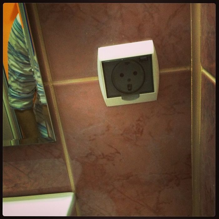 Happy Power Outlet