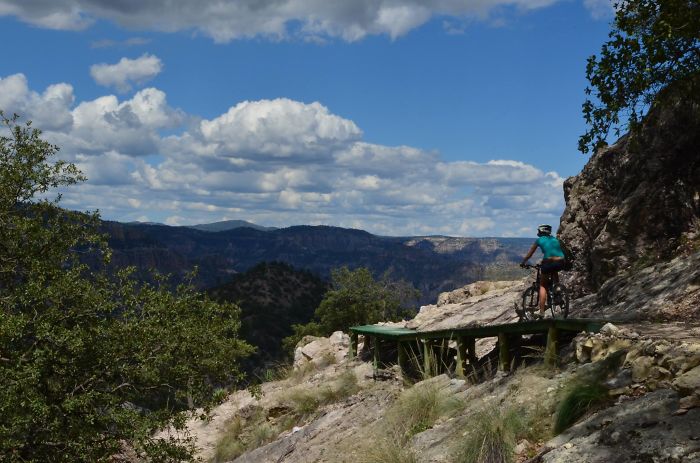 Devisiraemeiro, Mexico With Montague Folding Bike For Mountains