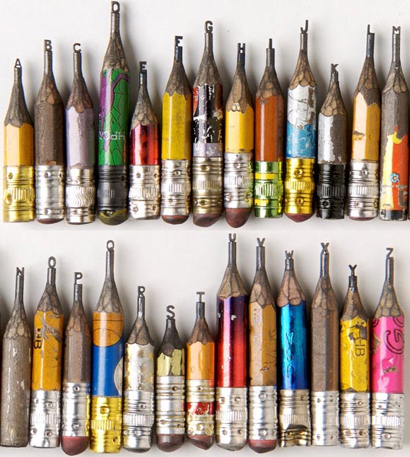 Tiny Sculptures On The Tip Of a Pencil
