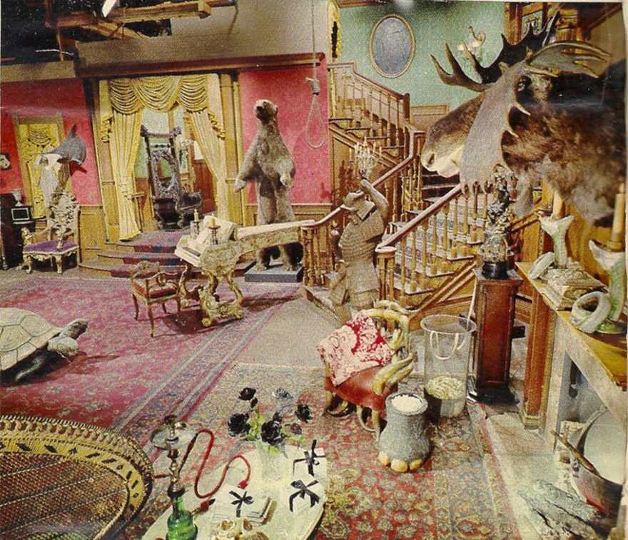 The Addams Family’s Living Room Was Actually Pink!