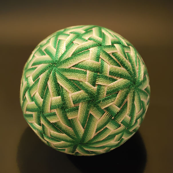 grandmother-embroidered-temari-balls-japan-14