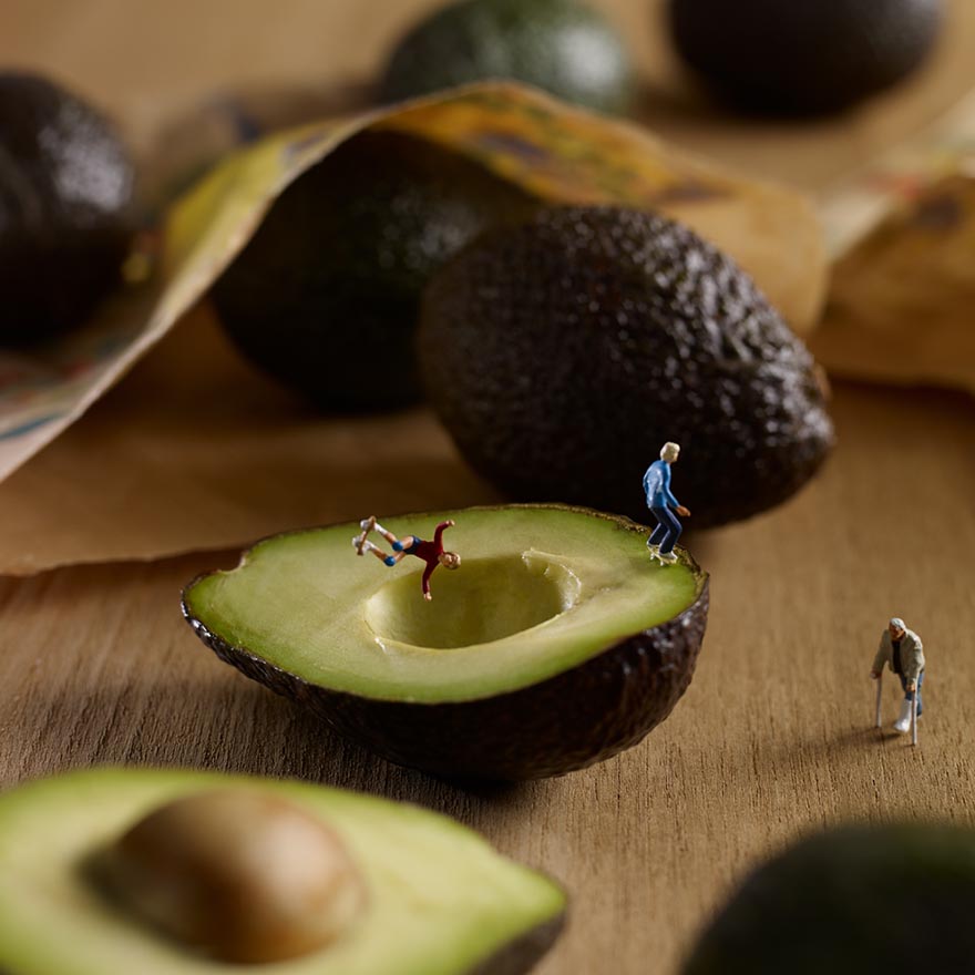 Minimiam: Tiny People's Adventures In The World of Food