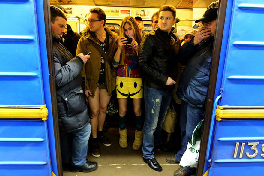 no-pants-subway-ride-2014-4