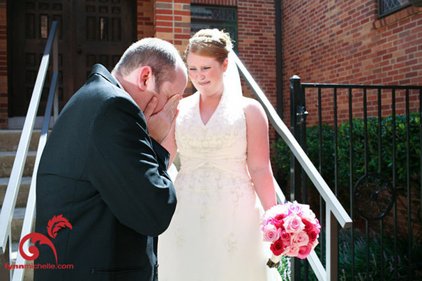 grooms-crying-wedding-photography-17