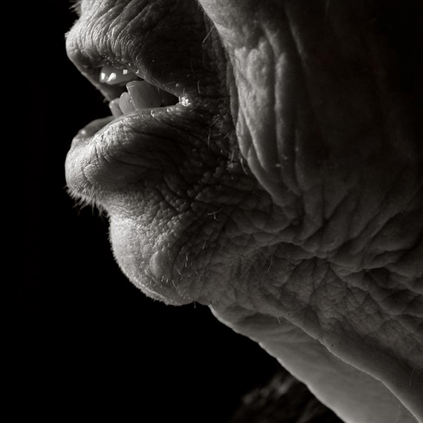 Photographer Reveals What The Human Body Looks Like At Age 100+
