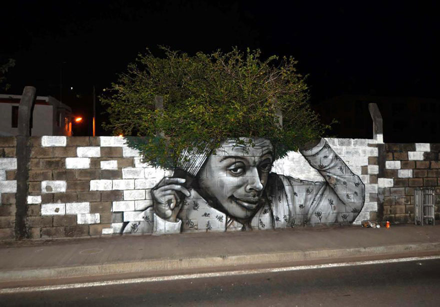 28 Pieces Of Street Art That Cleverly Interact With Their Surroundings