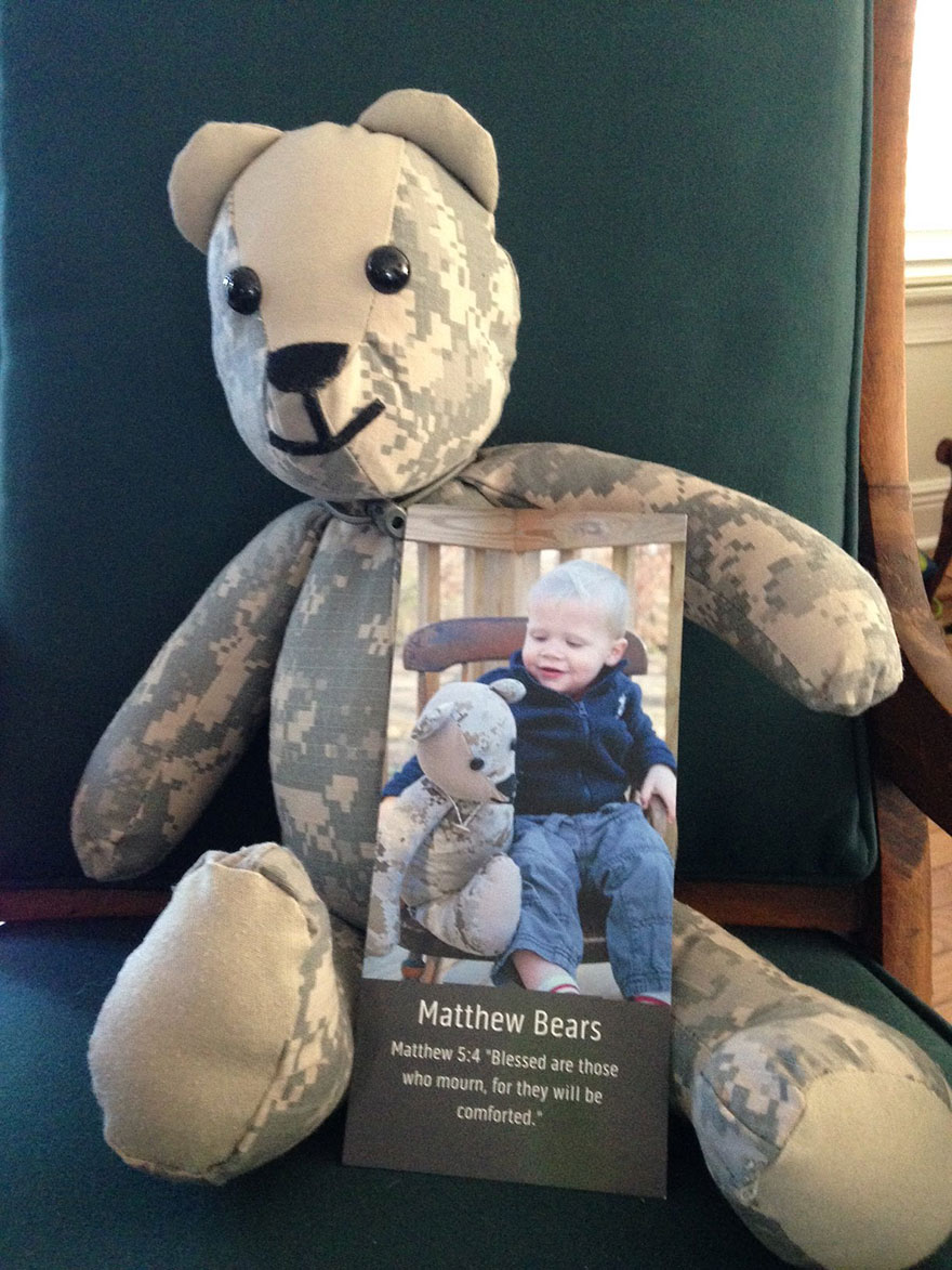 matthew-freeman-project-soldier-uniform-teddy-bears-4