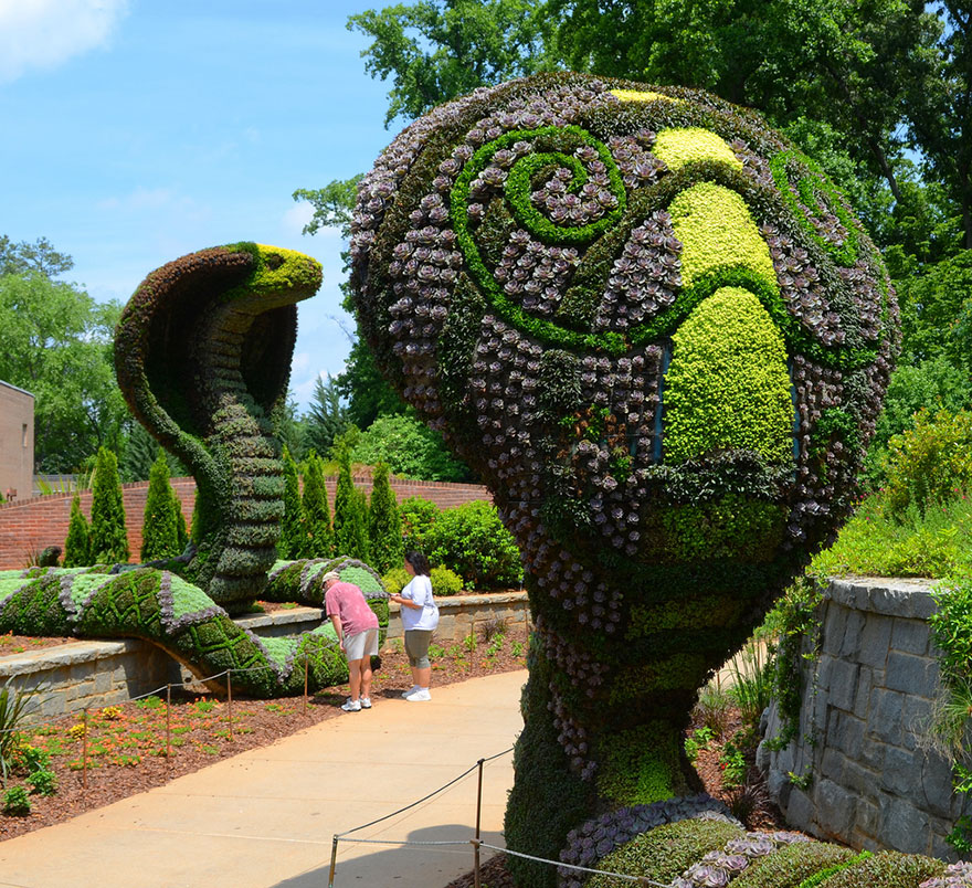plant-sculptures-imaginary-worlds-atlanta-botanical-garden-8