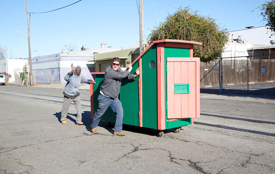 This Artist Turns Trash Into Homes For The Homeless