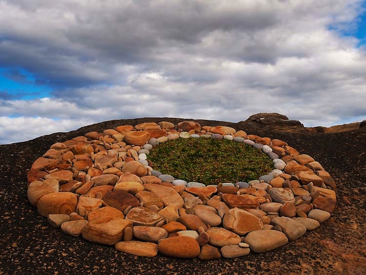 Artist Arranges Rocks And Leaves Into Beautiful Geometric Land Art