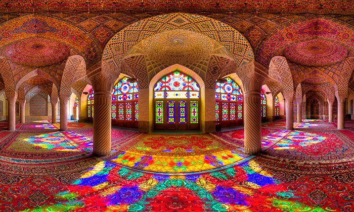 Mesmerizing Interiors Of Iran’s Mosques Captured In Rare Photographs By Mohammad Domiri