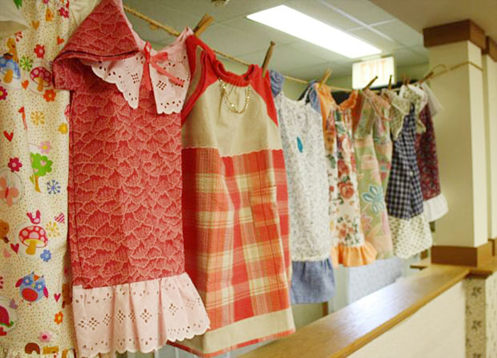99-Year-Old Lady Sews A Dress A Day For Children In Need