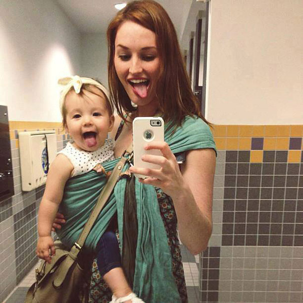 Like Mother, Like Daughter: 25 Adorable Photos Of Moms And Their Mini-Mes