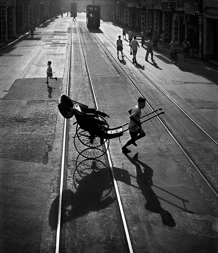 1950s Hong Kong Captured In Street Photography By Fan Ho