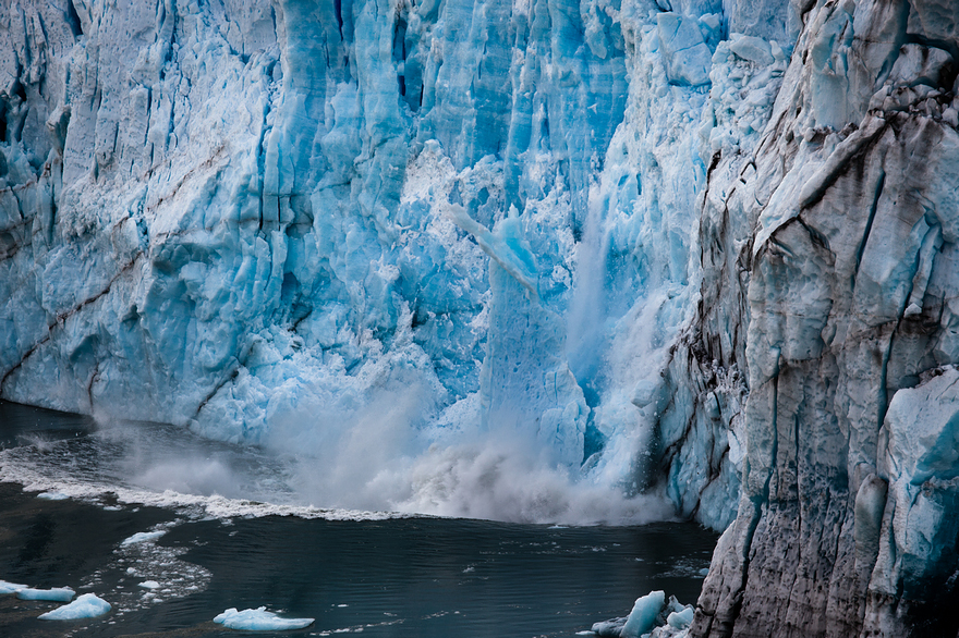 Living Ice: I Happened To Photograph The Rupture Of Perito Moreno Glacier