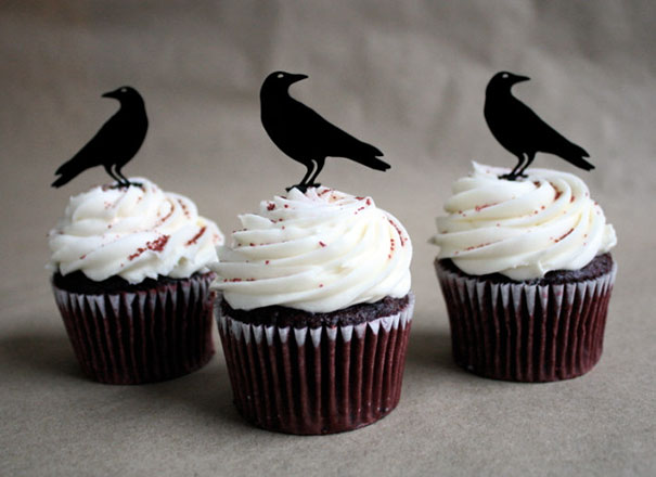 Raven Halloween Cupcake