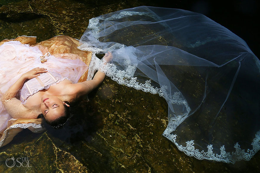 After Losing Her Fiance 2 Months Before Her Wedding, This Bride Said Goodbye With A Bittersweet Photoshoot