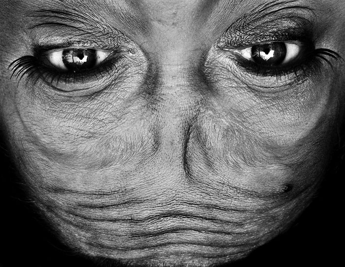 Alienation: Upside-Down Portraits Make People Look Like Aliens