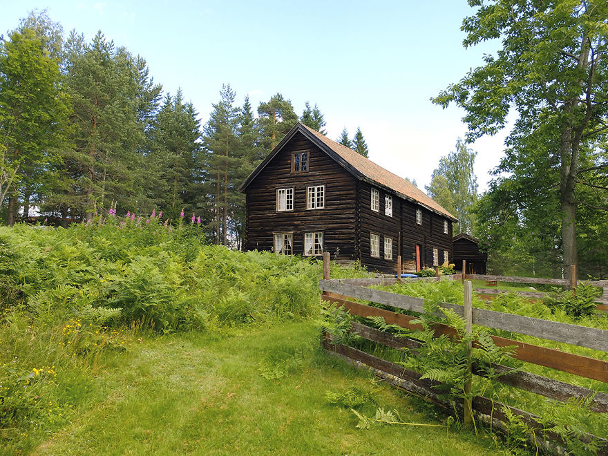Old Timber House - Gjøvik, Norway.