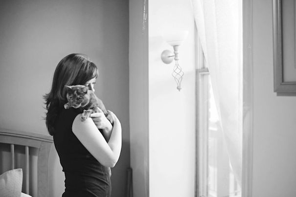 Heartbreaking Yet Beautiful Photos Of Pets With Their Owners