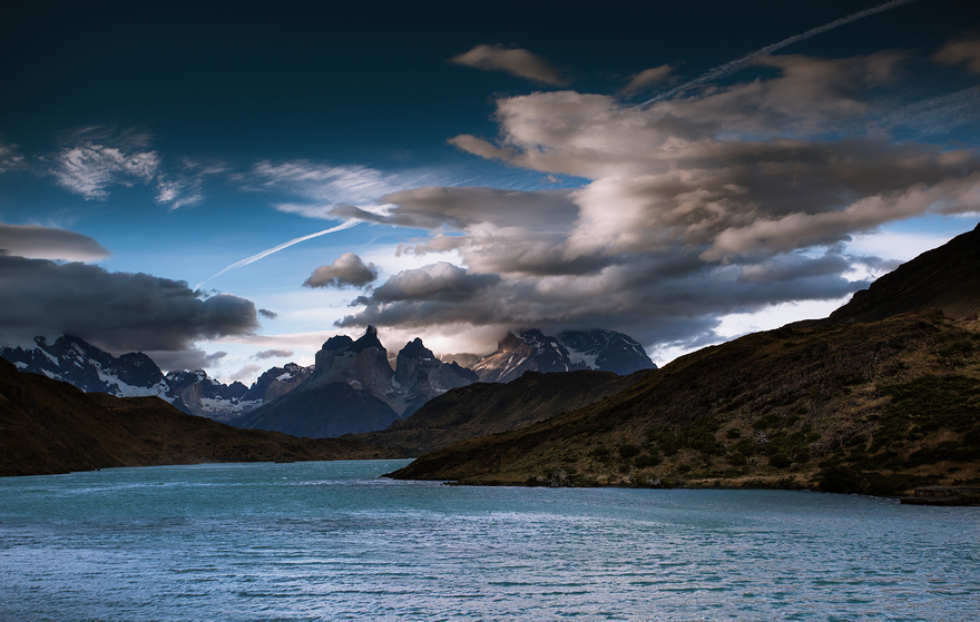 I Spent 2 Days In Torres Del Paine - The Most Beautiful National Park in Chile