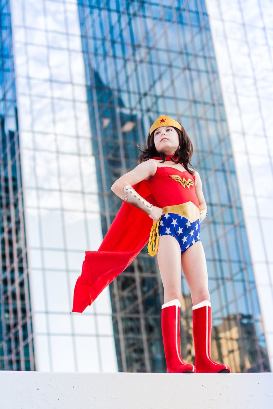 Photographer Mom Turns Her 9-Year-Old Adopted Daughter Into Iconic Characters