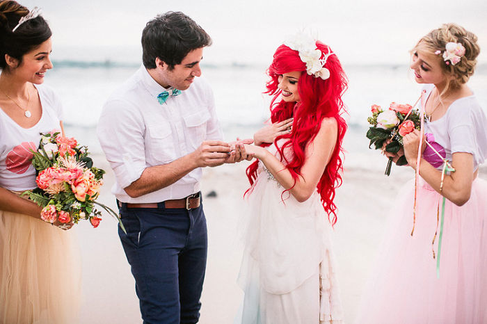 Little Mermaid-Themed Wedding For Your Inner Disney Geek