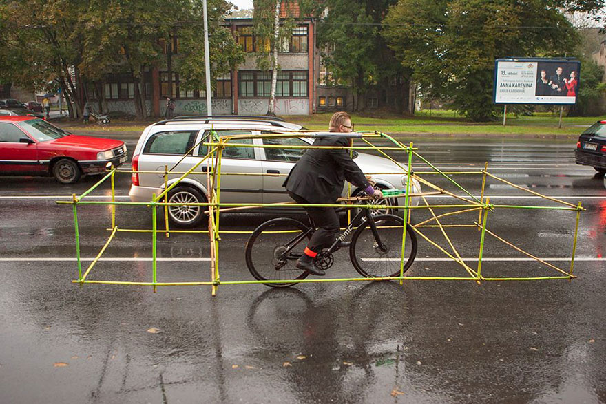 Latvian Cyclists Show How Much Space Bikes Save