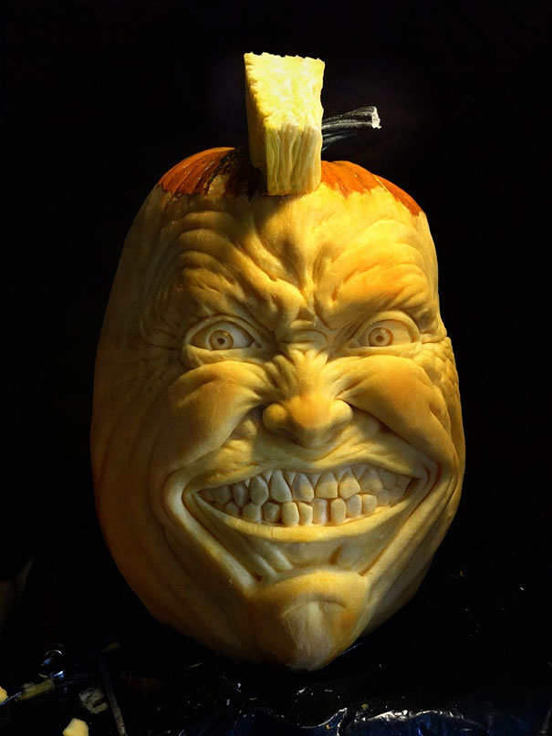 creepy-pumpkin-carvings-jon-neill-4