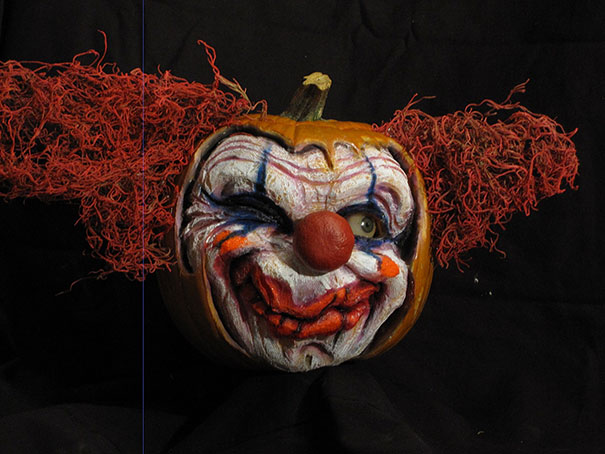 creepy-pumpkin-carvings-jon-neill-6