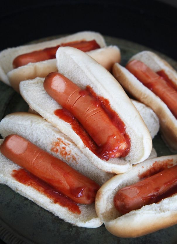 Cannibal's Hot Dogs