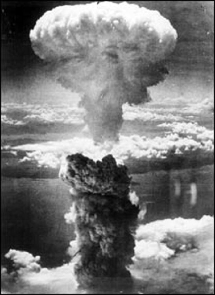 The First Atomic Bomb Explosion - Japan - Ww2