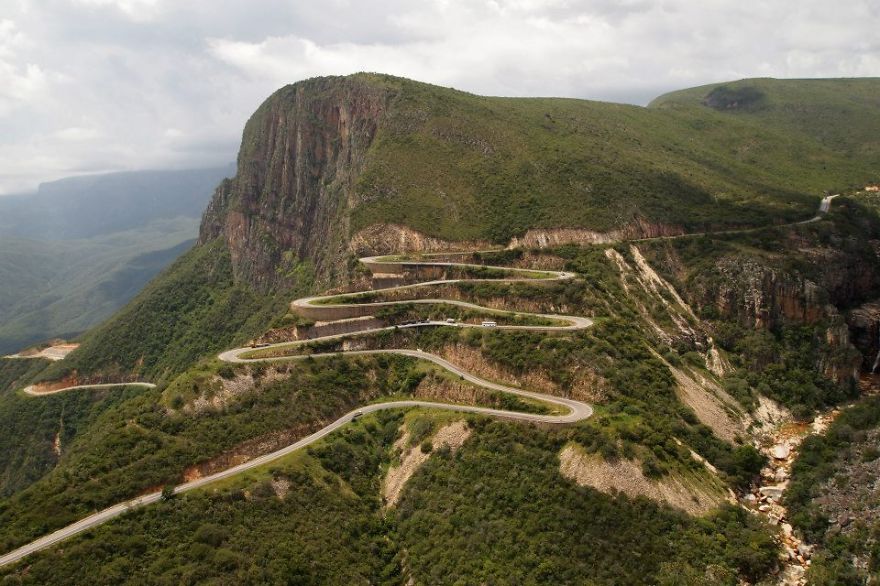 Leba Mountain Pass - Angola