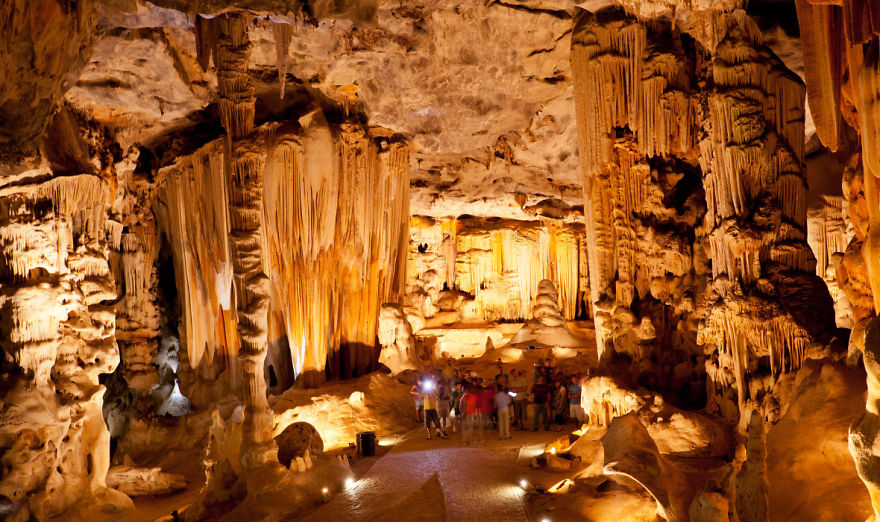 Cango Caves Oudsthoorn, South Africa