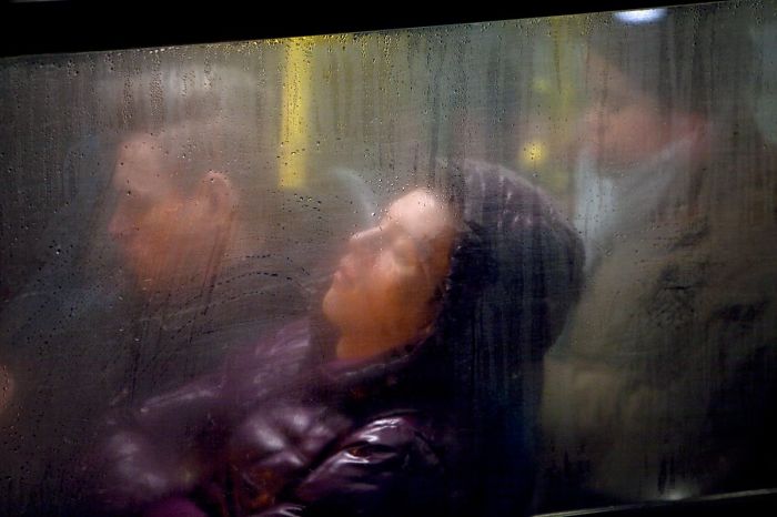 Contemporary Portraits Of London Bus Passengers That Resemble Classical Art Paintings