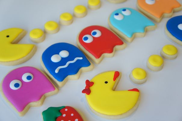 Retro Game Cakes And Sweets, Asteroids Or Pac Man Are One Of Those