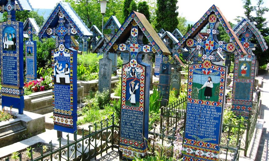 The Merry Cemetery, Maramures