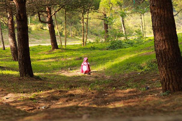 Photographer Dad And Designer Mom Photographed Their Baby Girl As Little Red Riding Hood
