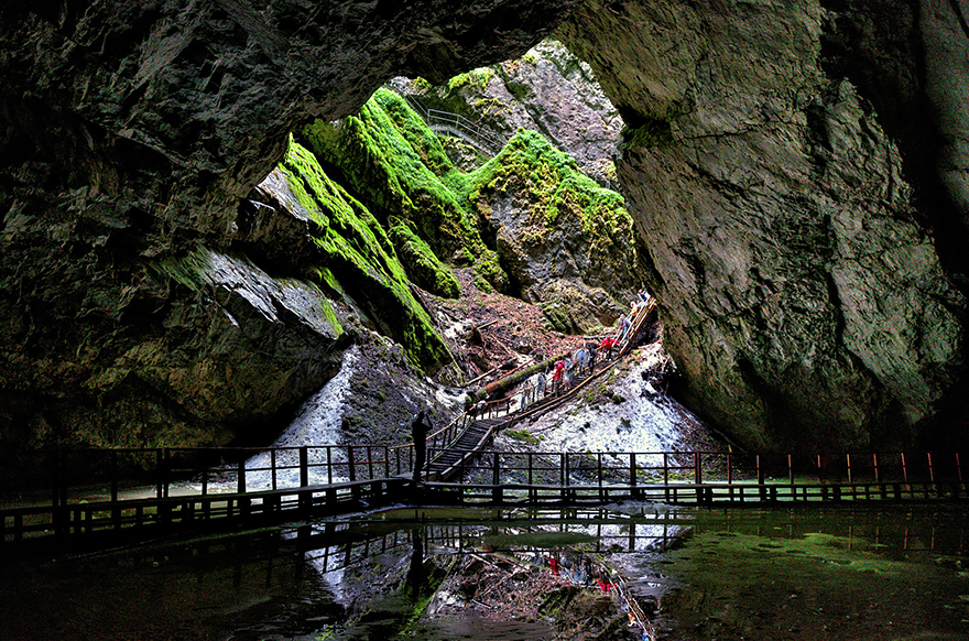 Cave Scarisoara
