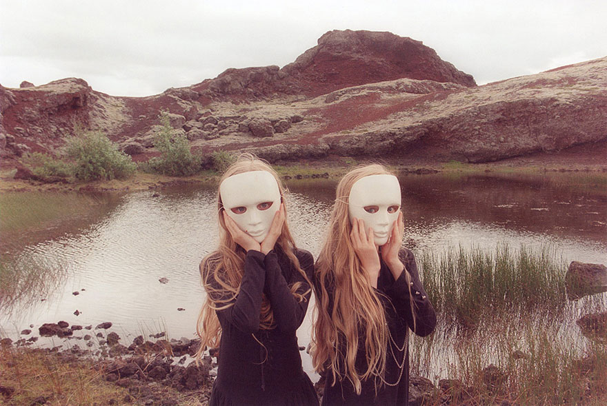 Icelandic Twin Girls Erna & Hrefna In Eerie Photos By Ariko Inaoka