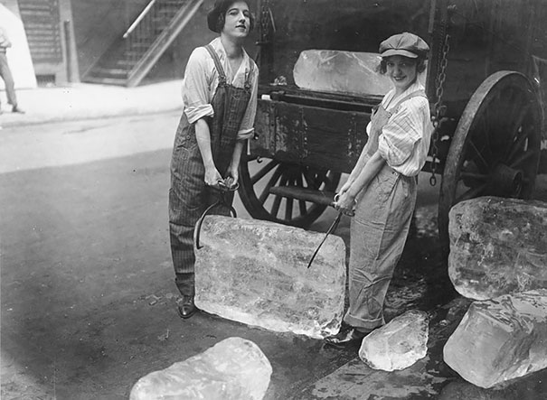 Women Delivering Ice, 1918