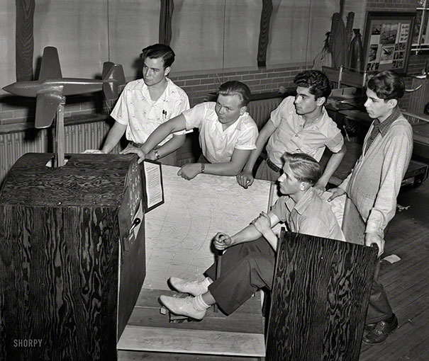 A Flight Simulator In 1942