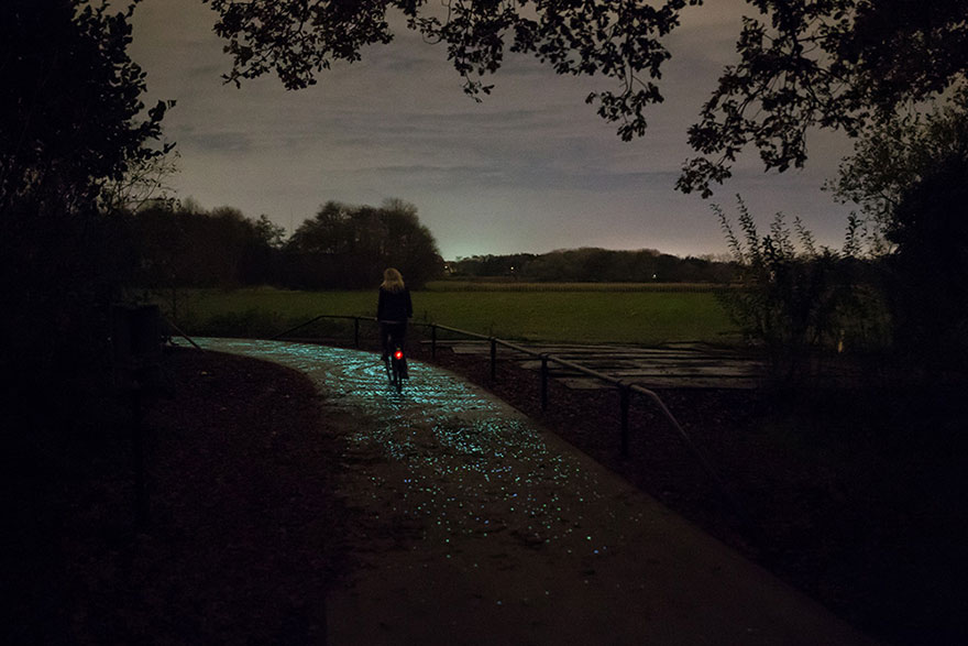 Solar-Powered Glowing Bicycle Path In Netherlands Inspired By Van Gogh's Starry Night