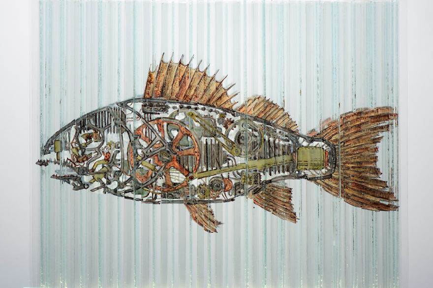 Glass Sculpture Made Of 160 Hand Painted Glass Strips Reveals Four Hidden Animals When Rotated