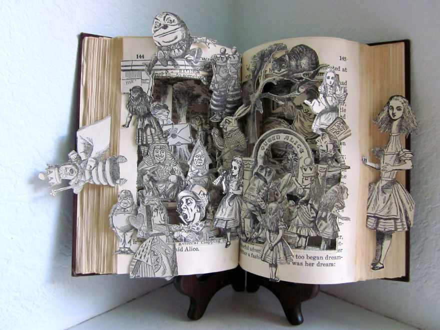 Alice In Wonderland By Susan Hoerth 