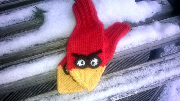 Angry Birds Mittens