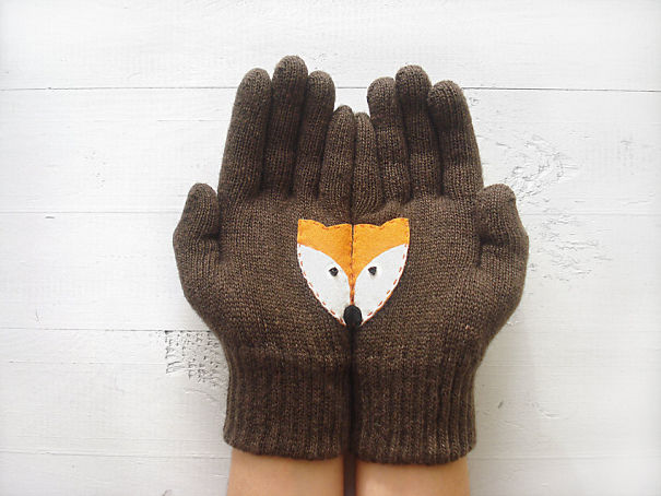 Hidden Fox Gloves